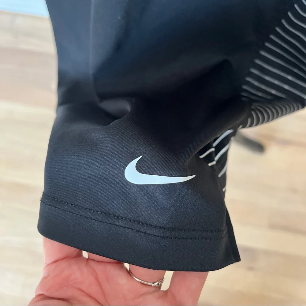 Nike Hooded Dress Cover Up - Picture 9 of 9